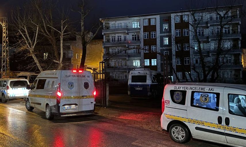 Bursa’da kan donduran cinayet: Eşini çocuklarının yanında katletti