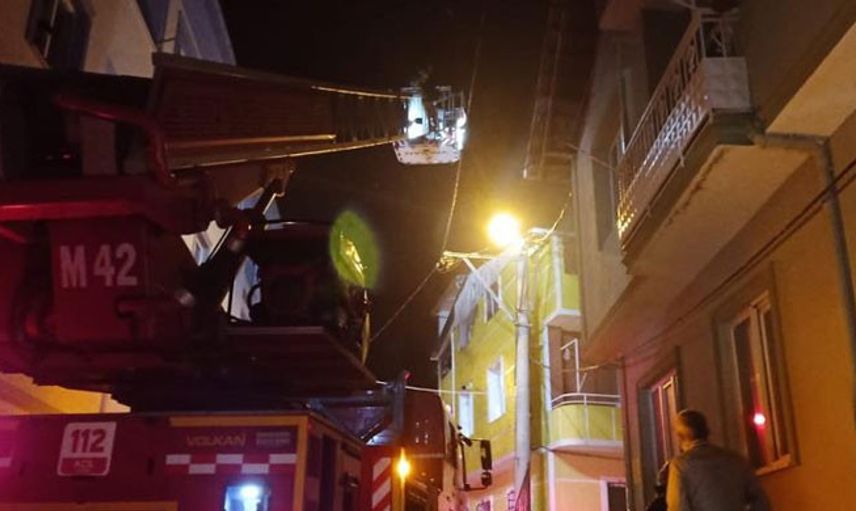 Bursa’da Korkutan Yangın:2 Kişi Hastaneye Kaldırıldı
