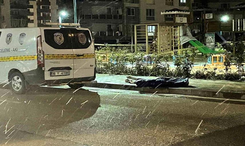 Bursa’da ölü bulunan kadın hakim kimdir, adı ne, ölüm nedeni ne? Bursa’da kadın hakim intihar mı etti, öldürüldü mü? Ölü bulunan hakim için İntihar şüphesi