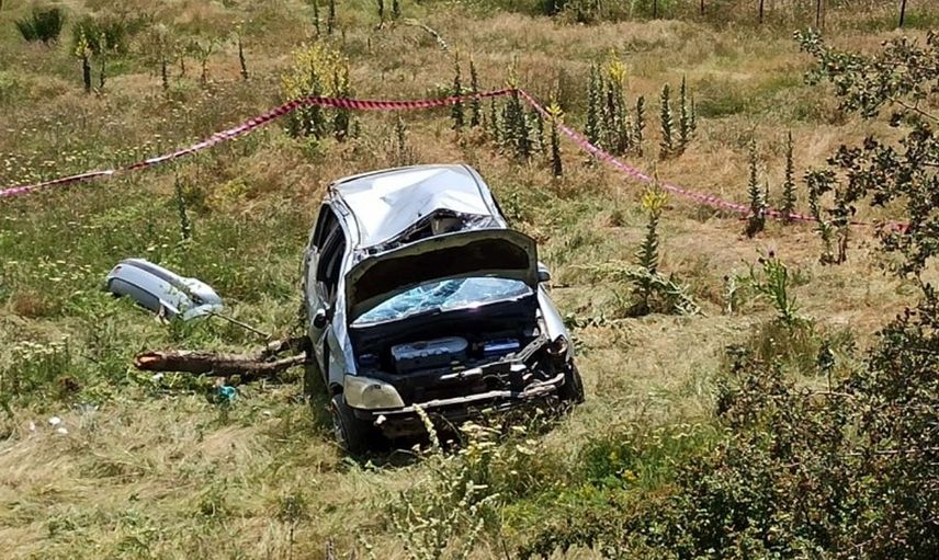 Bursa’da Otomobil Şarampole Yuvarlandı: 5 Yaralı