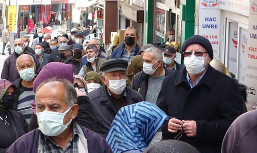 Bursa’da Ramazan Öncesi Vatandaşlar Alışverişe Akın Etti
