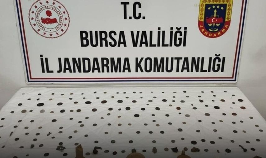 Bursa’da Tarihi Eser Operasyonu: 202 Parça Ele Geçirildi