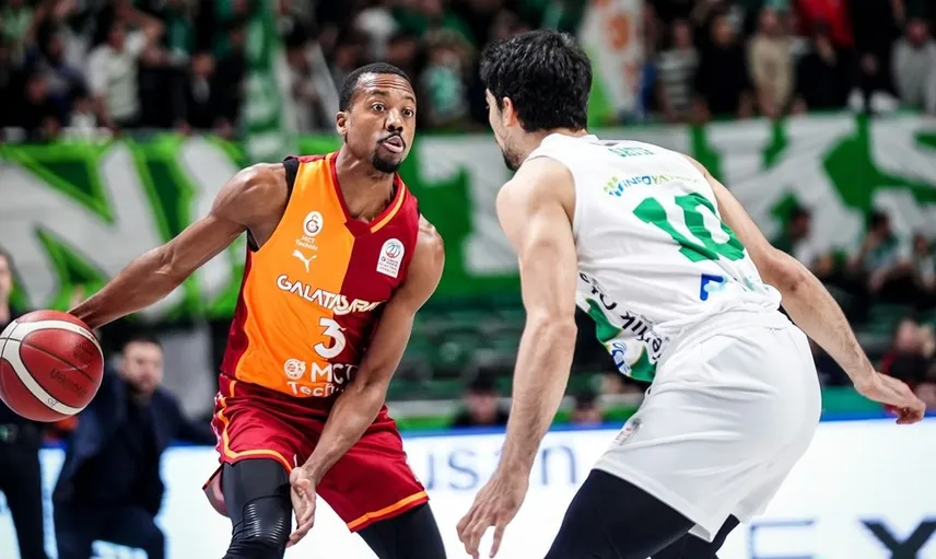 Bursaspor Basketbol, Galatasaray'ı Geriden Gelerek Yendi