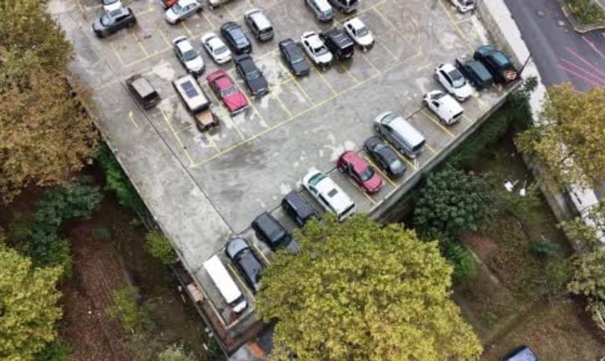 Ayazağa'da sel felaketinin ardından otoparkta terkedilen araçlar havadan görüntülendi