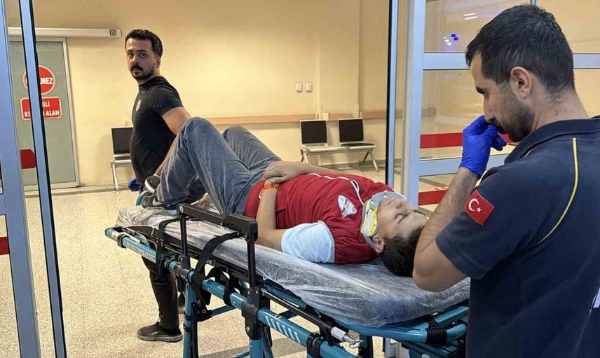 Adıyaman'da elektrikli bisiklet kazası: Sürücü hastaneye kaldırıldı