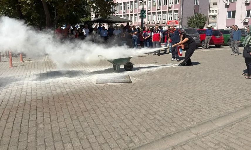 Aydın tarım müdürlüğünde afet senaryolu tatbikat: Yangın ve deprem önlemleri test edildi