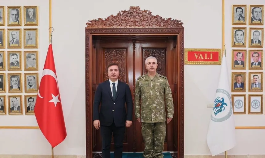 Tümgeneral Burhan Aktaş, Erzincan Valisi Hamza Aydoğdu'yu ziyaret etti