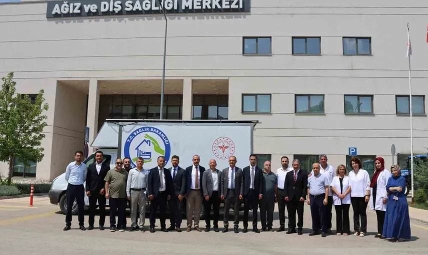 Elazığ'da mobil diş sağlığı aracı kırlara ulaşarak sağlığı artıracak