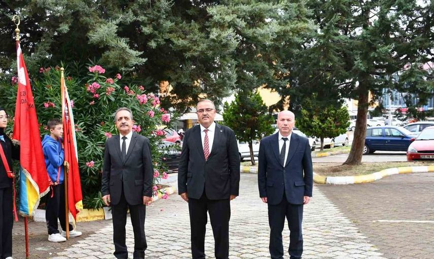 Vezirköprü’de 2026-2027 eğitim-öğretim yılı kutlandı