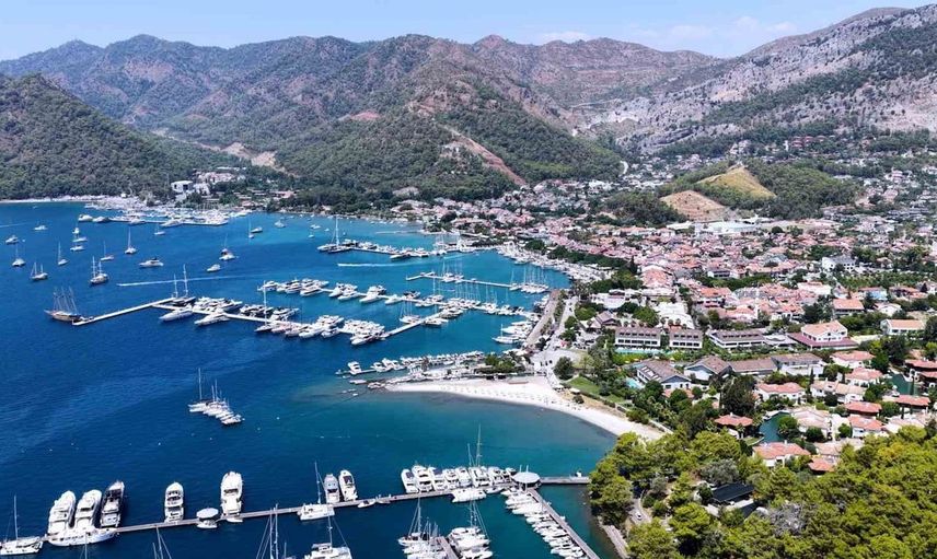 Göcek halk plajı vatandaşların hizmetine sunuldu