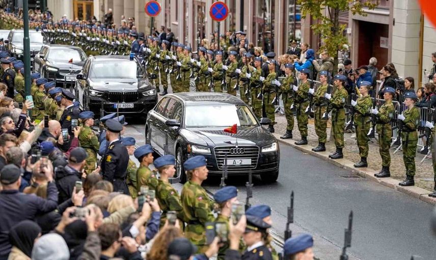 Norveç Kralı 5. Harald son yolculuğuna dualarla uğurlandı