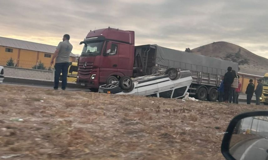 Karapınar'da çekici otomobille çarpıştı: bir kişi yaralandı