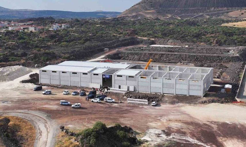 Kula'da çiftçiye büyük destek: 40 milyon TL’lik alım noktası inşaatı devam ediyor