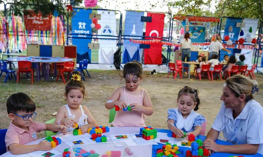 İzmir Enternasyonal Fuarı'nda çocuklar ve gençler için eğlence dolu etkinlikler