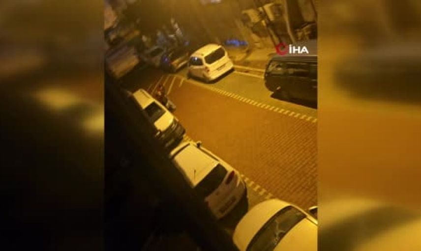 Esenyurt'ta bir kadın ile erkeğin sokak ortasındaki tartışması kavgaya dönüştü