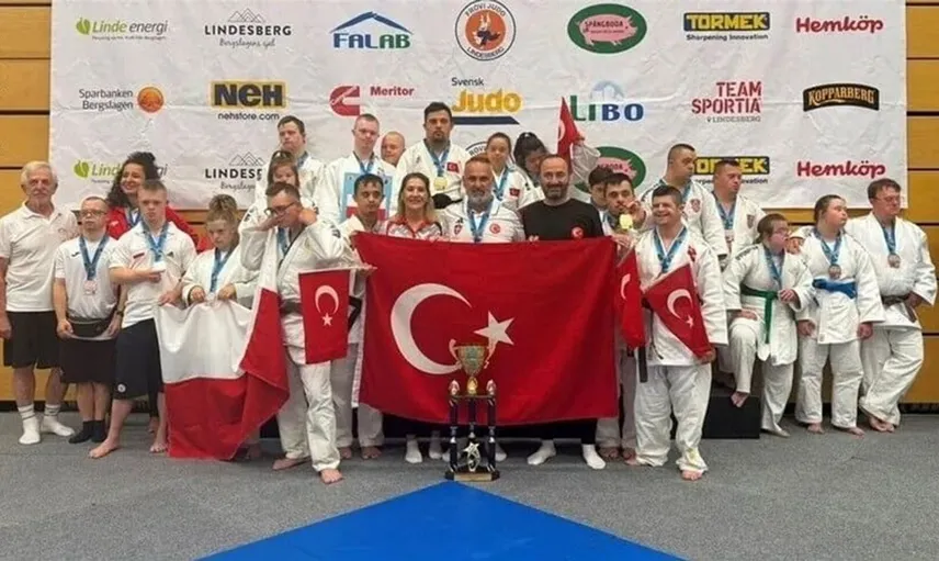 Down judo milli takımına bakan bak'tan anlamlı tebrik