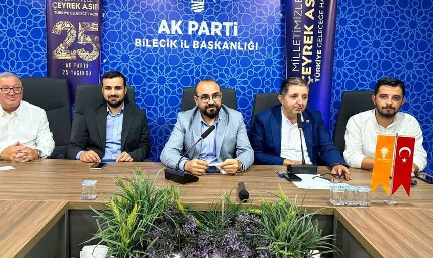 AK Parti Bilecik’te ilçenin geleceği için istişare yapıldı