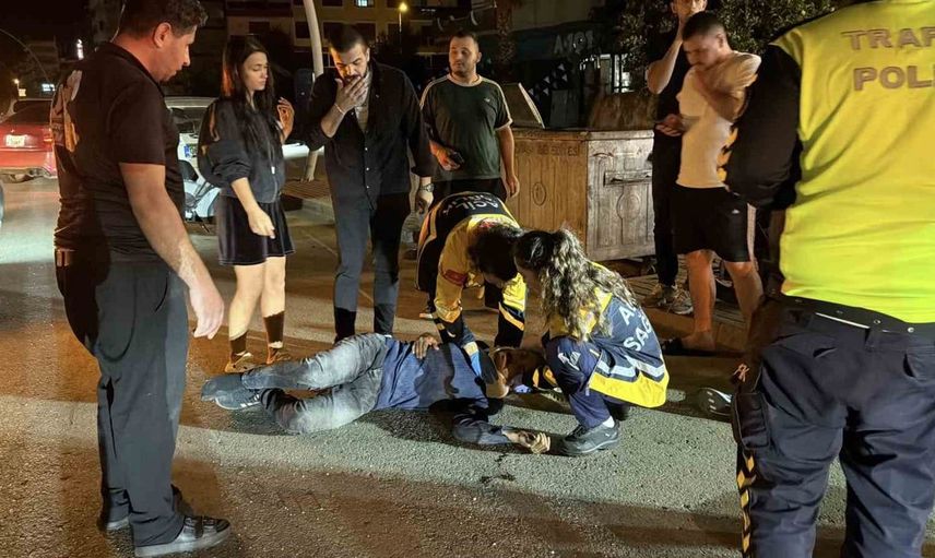 Gazipaşa'da alkollü motosiklet kazası: İki kişi hastaneye kaldırıldı