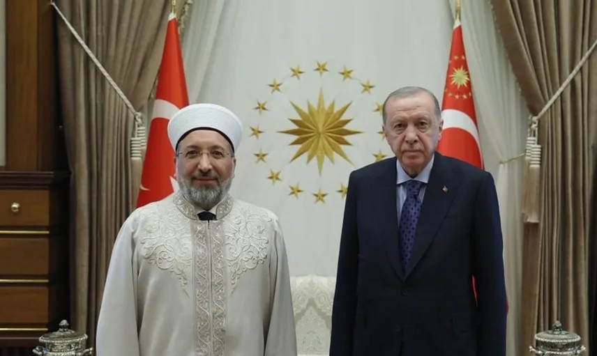 Cumhurbaşkanı Erdoğan, Diyanet İşleri Başkanı safi Arpaguş ile bir araya geldi