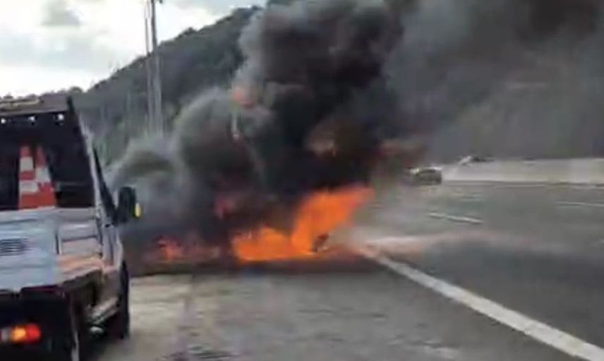 Bolu Dağı Tüneli girişinde cip alev aldı: Sürücü son anda kurtuldu