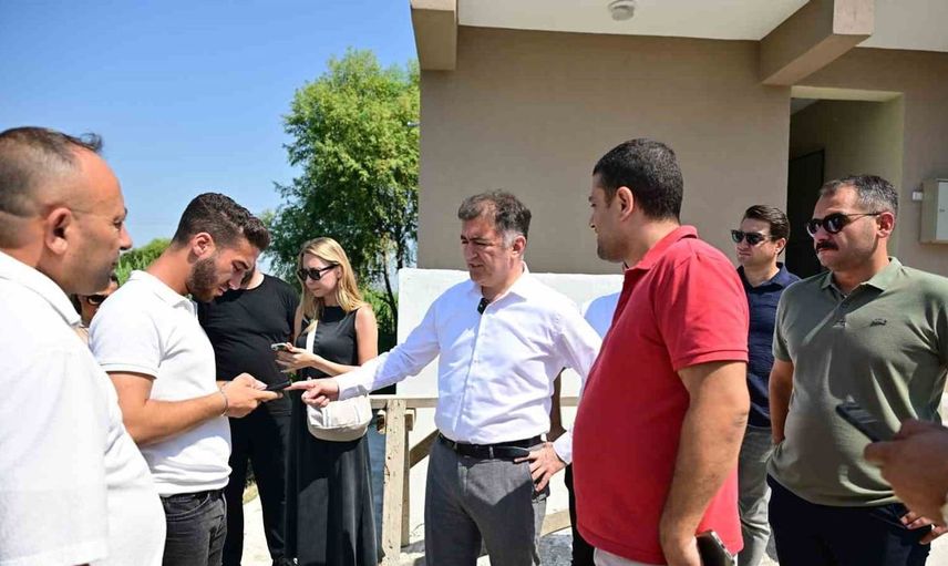 Manisa Büyükşehir Belediyesi mahalle sorunlarına duyarlı yaklaşımla çözüm üretiyor