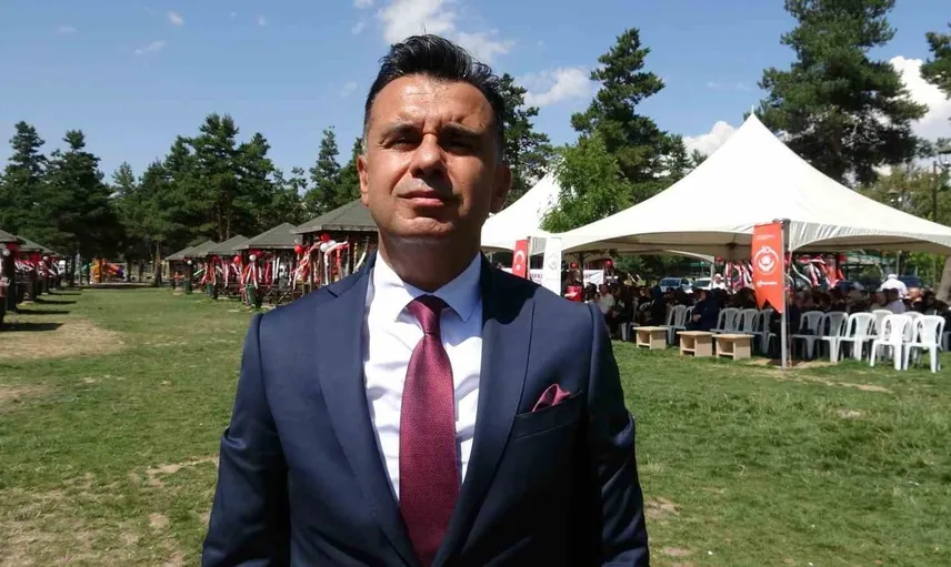 Erzurum'da koruyucu aileler ve çocuklar festivalde bir araya geldi