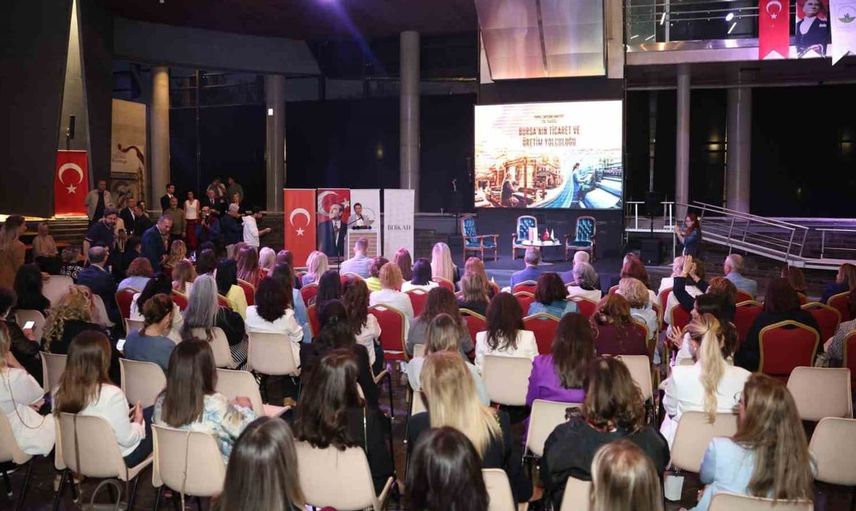 Bursa'nın ticaret geçmişi dinamik bir panelde masaya yatırıldı