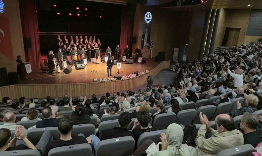 Samsun'da yeni bir sanat şöleni: SAYSAD TSM Korosu ilk konserini verdi