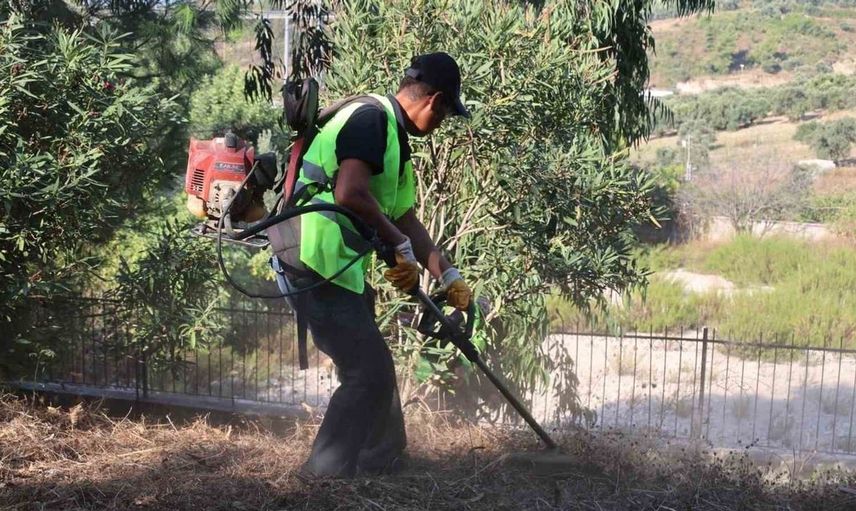 Hatay'da okullara yeni bir görünüm kazandırılıyor: Çevre düzenleme çalışmaları devam ediyor
