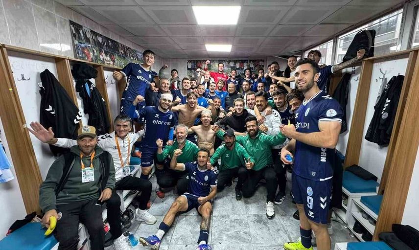 Pazarspor, Küçükçekmece Sinopspor'u evinde farklı geçti