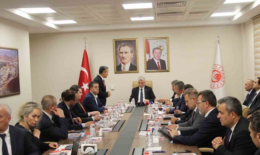 Bakan Bolat: Habur, Türkiye’nin Orta Doğu’ya açılan en kritik ihracat kapısı
