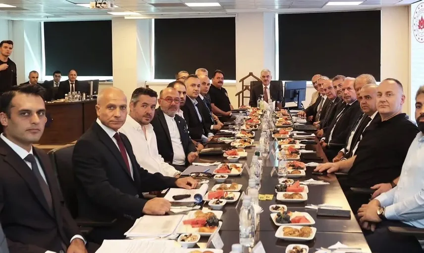 Türkiye-İtalya maçı öncesi güvenlik önlemleri Bursa'da değerlendirildi