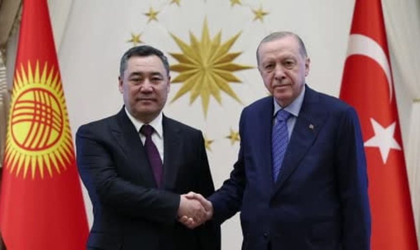 Cumhurbaşkanı Erdoğan, Kırgızistan lideri Caparov ile önemli bir görüşme gerçekleştirdi