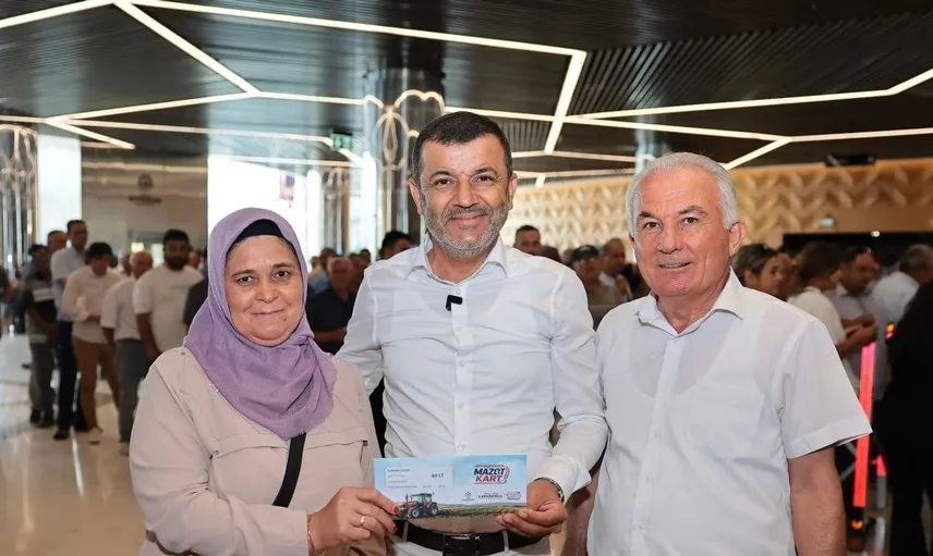 Denizli Büyükşehir Belediyesi'nden üreticilere önemli mazot desteği