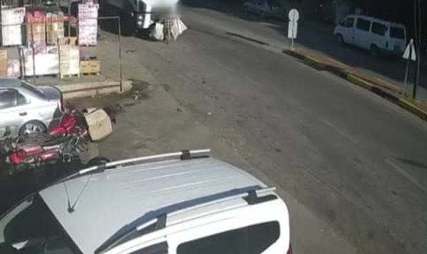Alaşehir'de çöp kamyonu altında kalan genç işçi hayatını kaybetti