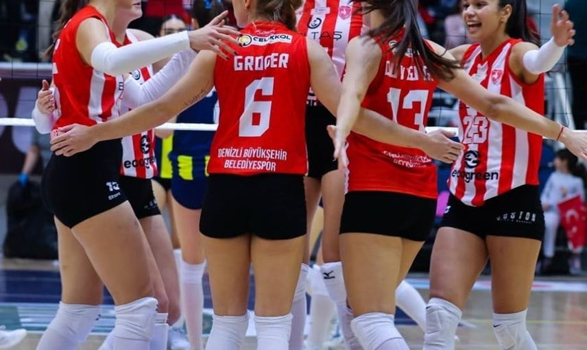 Denizli kadın voleybol takımı yeni sezona galibiyetle başladı