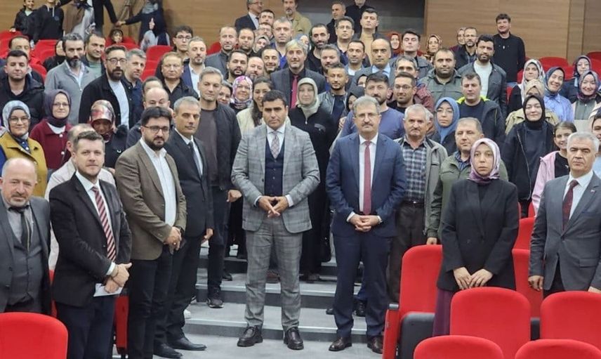 Tavşanlı'da eğitimde iş birliği vurgusu: veliler ve eğitimciler buluştu