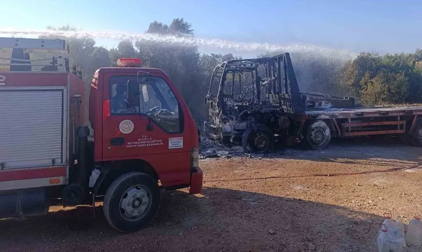Datça'da kamyonet yangınıyla ilgili iki kişi tutuklandı