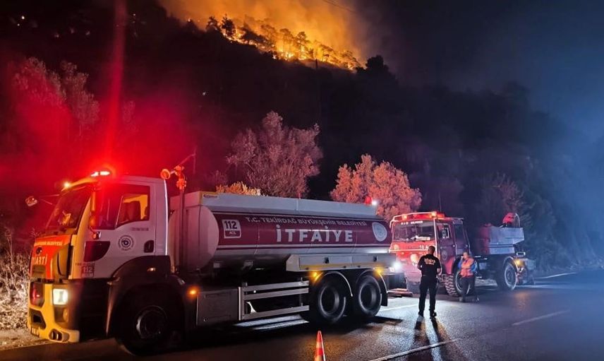 Tekirdağ Büyükşehir Belediyesi’nden Balıkesir’deki yangın söndürme çalışmalarına destek