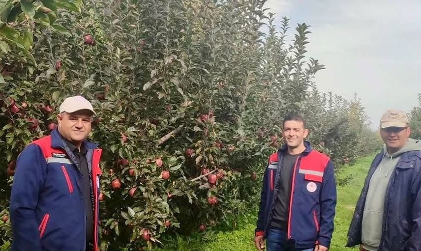Çay ilçesinde elma ve kabak çekirdeği üreticilerine teknik destek ziyareti