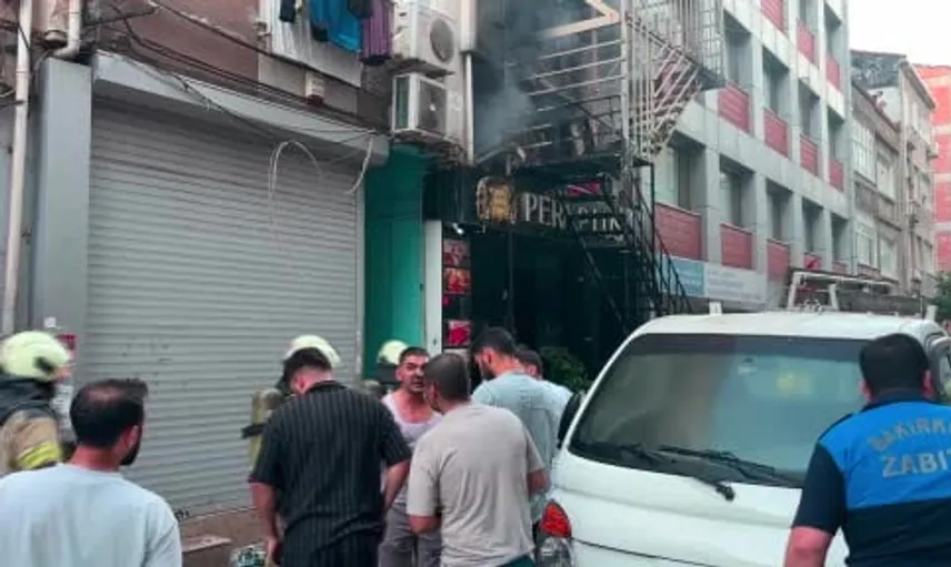 Bakırköy otelinde yangın paniği: çok sayıda kişi tahliye edildi