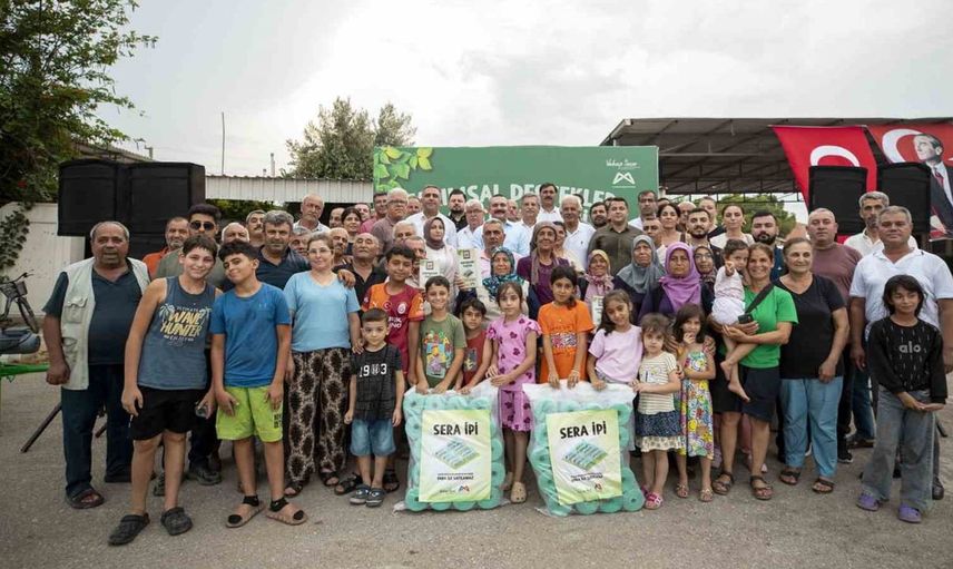Mersin Büyükşehir Belediyesi'nden üreticilere güçlü tarımsal destek
