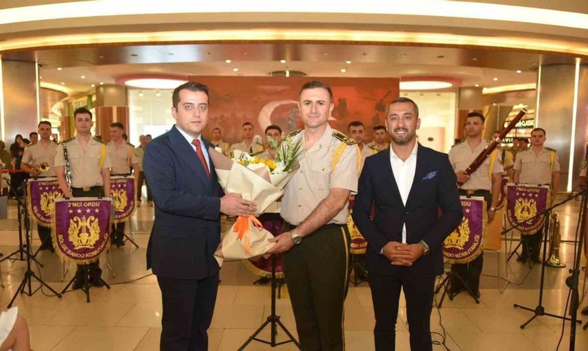 Malatya'da 30 Ağustos Zafer Bayramı'nda bando konseri coşkusu
