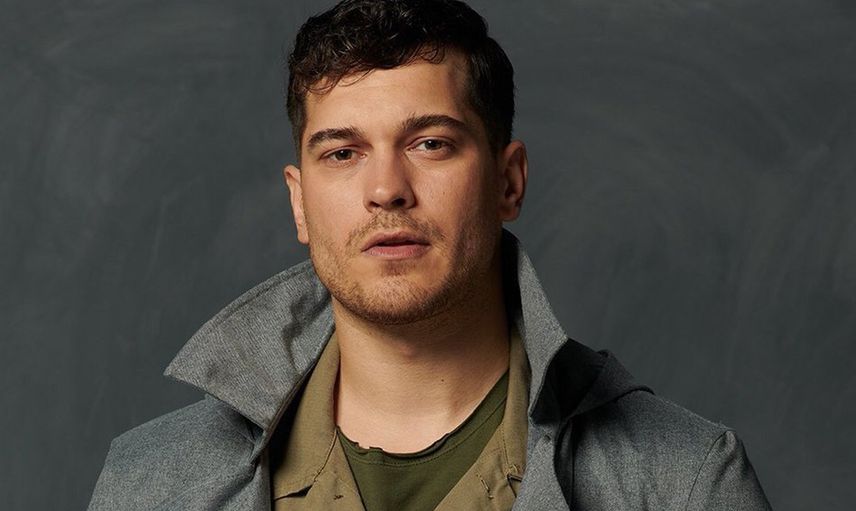 Çağatay Ulusoy’un Başrol Olduğu Süslü Korkuluk Dizisine Acun Ilıcalı’dan Büyük Veto Geldi!