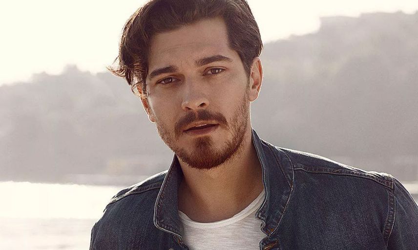 Çağatay Ulusoy'un Eski Halinden Eser Yok! Ünlü Oyuncuyu Görenler Tanıyamadı