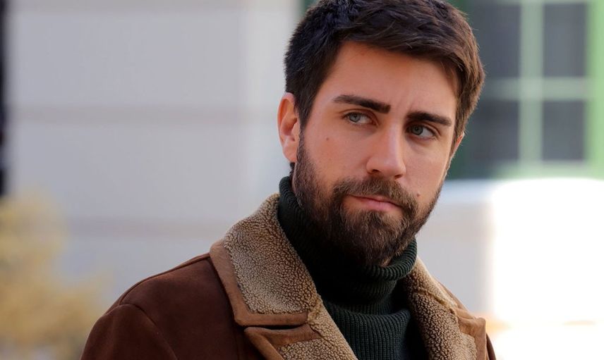 Çağlar Ertuğrul'un Tamer Karadağlı Göndermesi Pahalıya Mal Oldu!