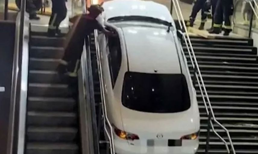 Çalıntı araçla kaçmak için metro istasyonunu kullandı: Az kalsın canından oluyordu
