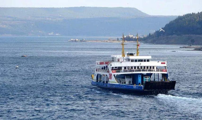 Çanakkale'de Bozcaada ve Gökçeada feribot seferleri iptal edildi!
