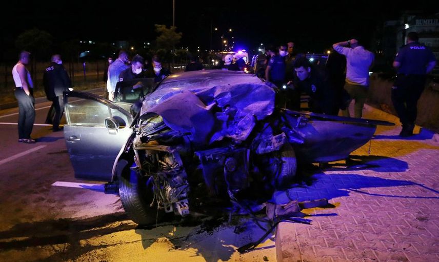 Çanakkale'de Korkutan Kaza! 1 Polis Ve 1 Astsubay Şehit Oldu