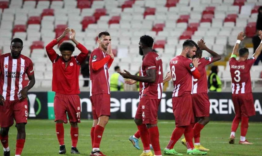 Canlı izle Sivasspor İstanbulspor: Sivasspor İstanbulspor maçı ne zaman ve hangi kanalda? Sivasspor İstanbulspor muhtemel ilk 11’ler ve hakemi